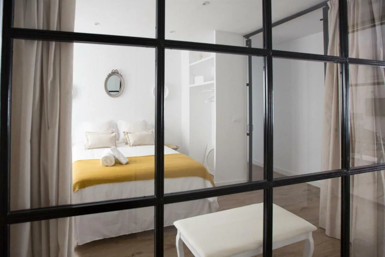 Apartamento Saravia Only Families Cordoba Apartment