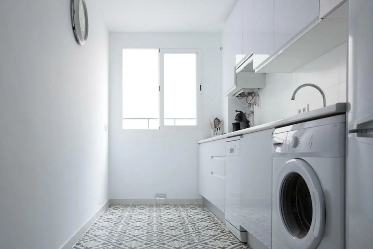 Apartamento Saravia Only Families Cordoba Apartment