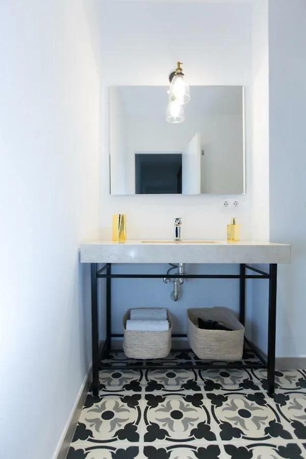 Apartamento Saravia Only Families Apartment Cordoba